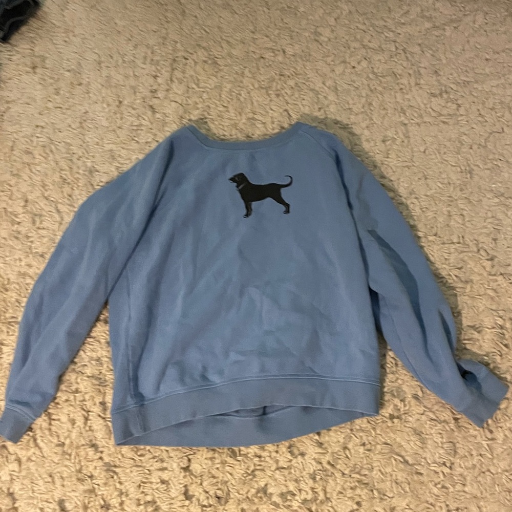 black dog crew neck